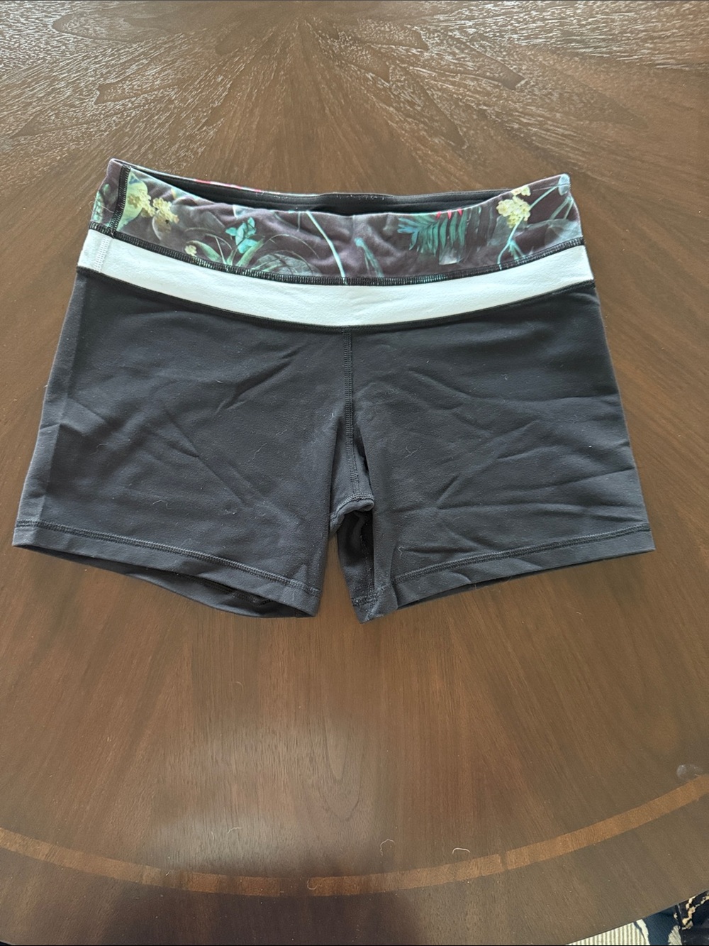 lululemon athletica reversible bike shorts